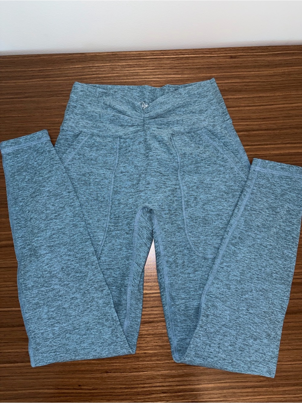 Bombshell Sportswear Medium Leggings Blue - pockets and v front